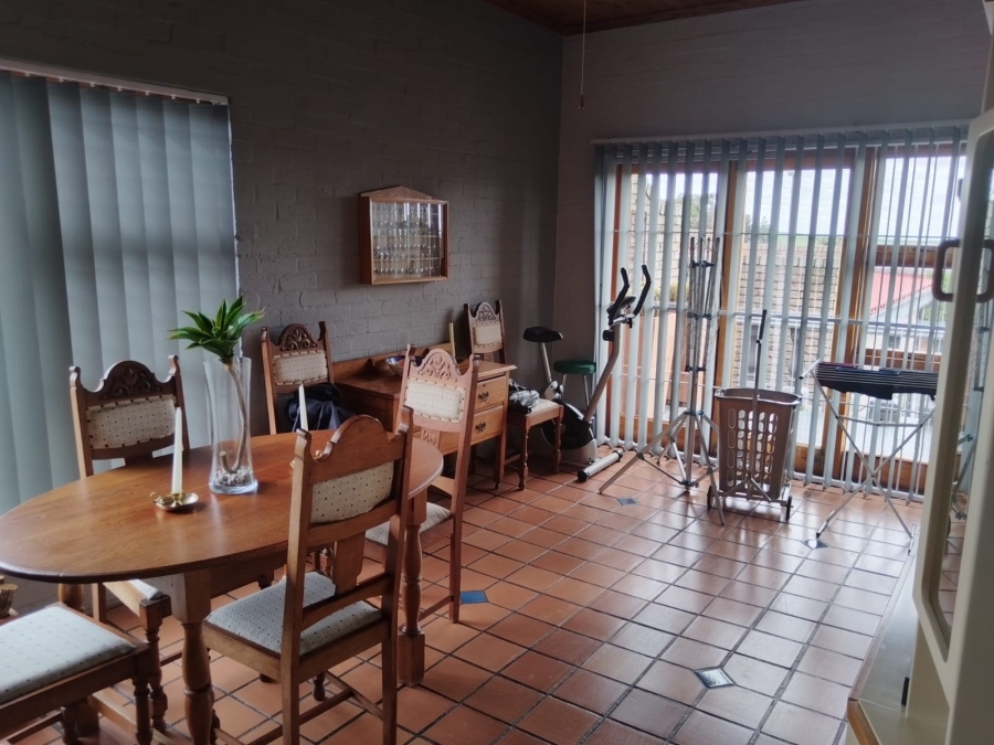 3 Bedroom Property for Sale in Vredenburg Western Cape